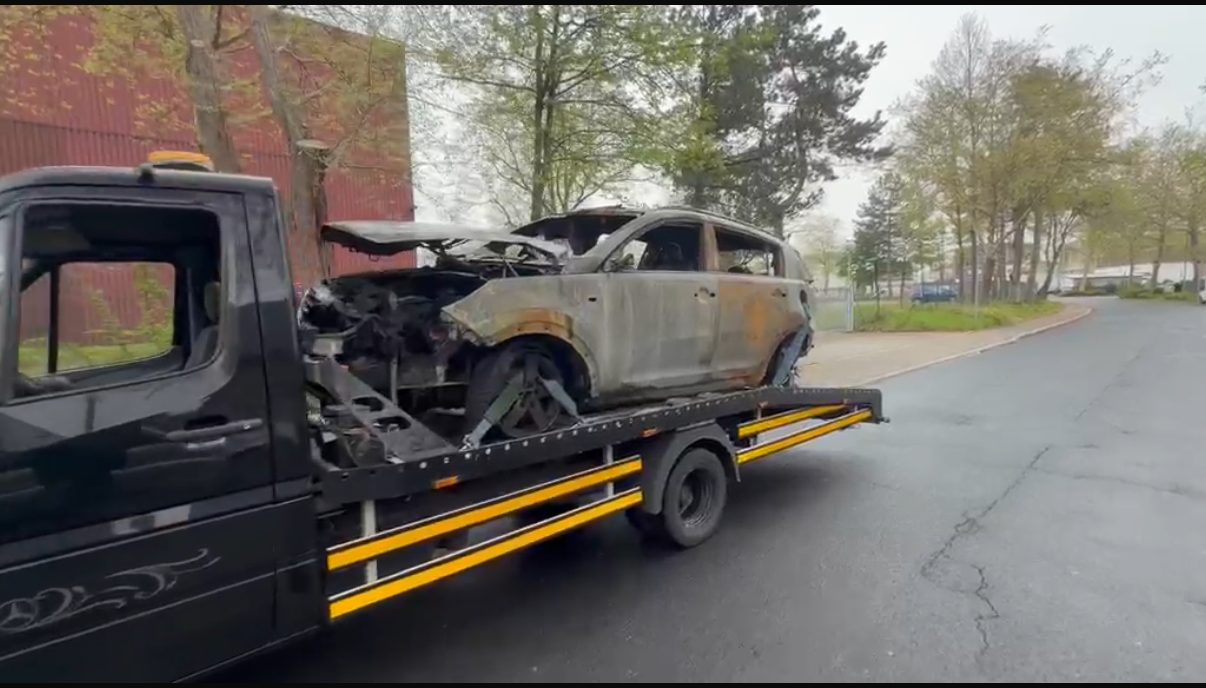 Brandschaden Fahrzeug abholen NRW zur Autoverwertung